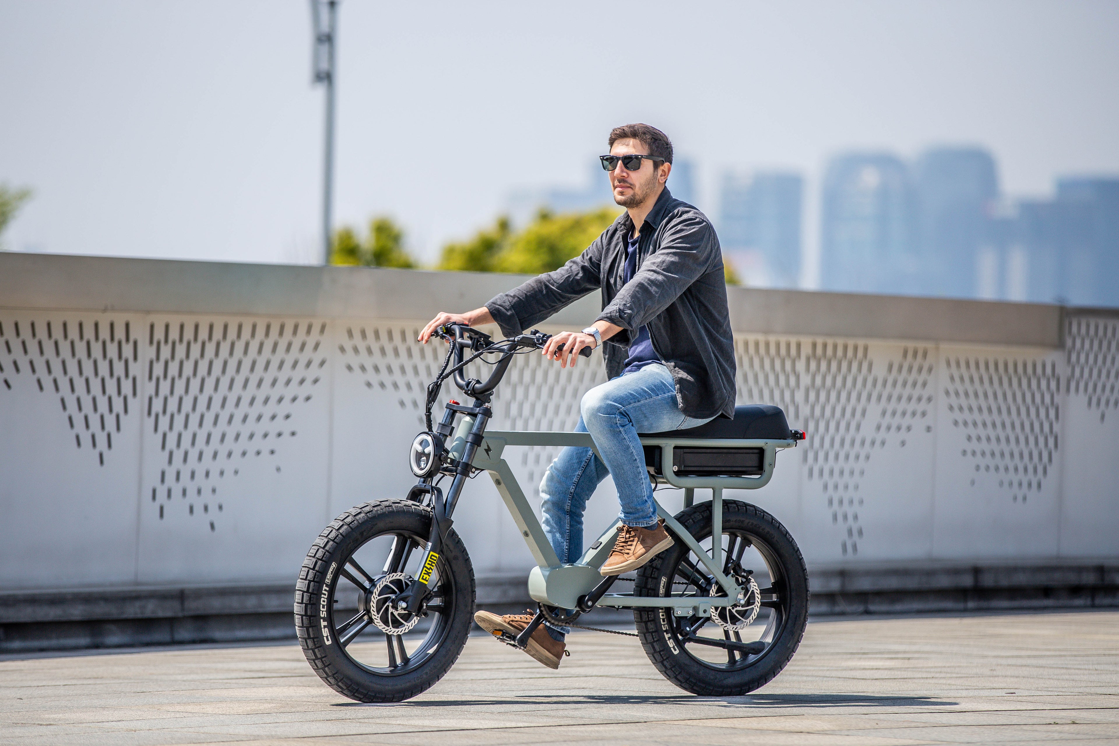 FLASH AWD 1.0 – Bicicleta Eléctrica Doble Tracción | All-Wheel Drive Electric Bike