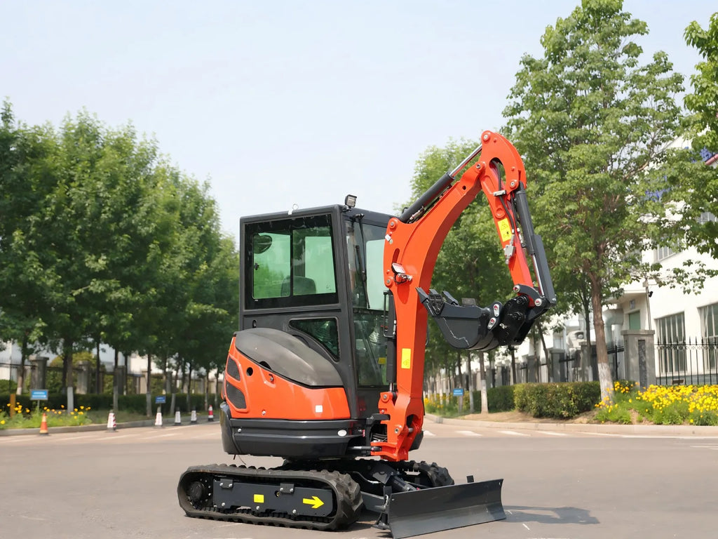 Mini Excavadora 2 ton — Motor Kubota, Orugas, Certificada CE