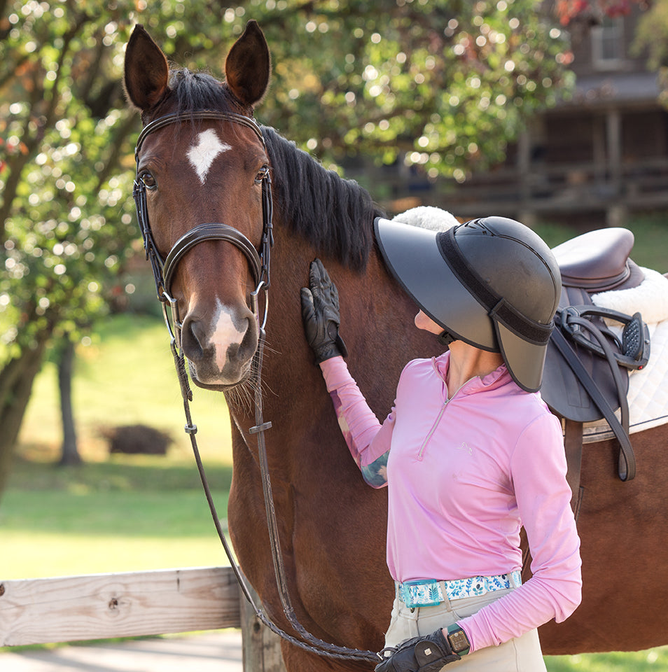 EquiVisor® Sport Complete — Visera + Protector de Cuello 360° | 360° Sun Visor with Neck Shield